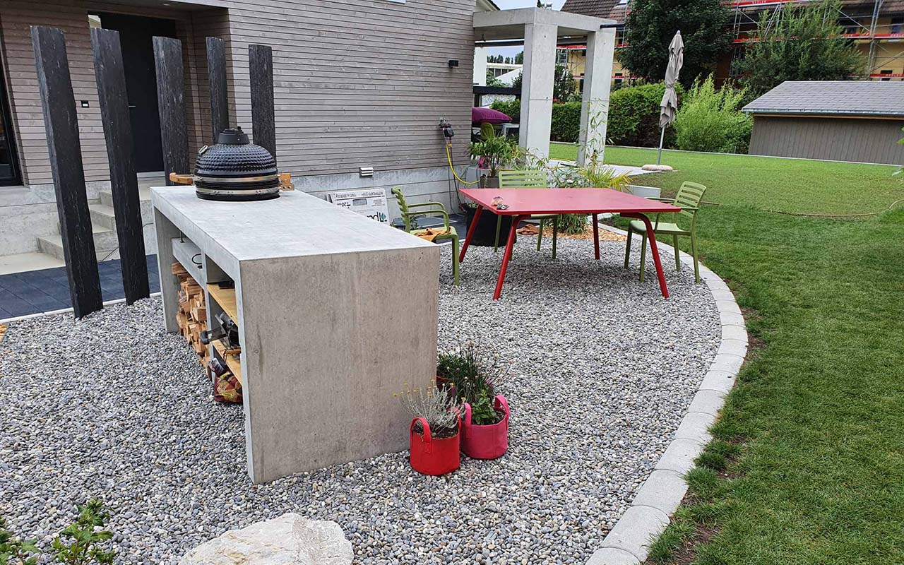 Outdoorküche inkl. Unterbau und Tablar