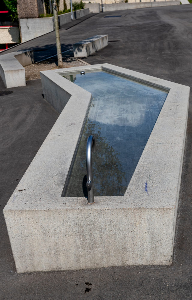 Brunnen Schulhaus Feldmeilen, Meilen