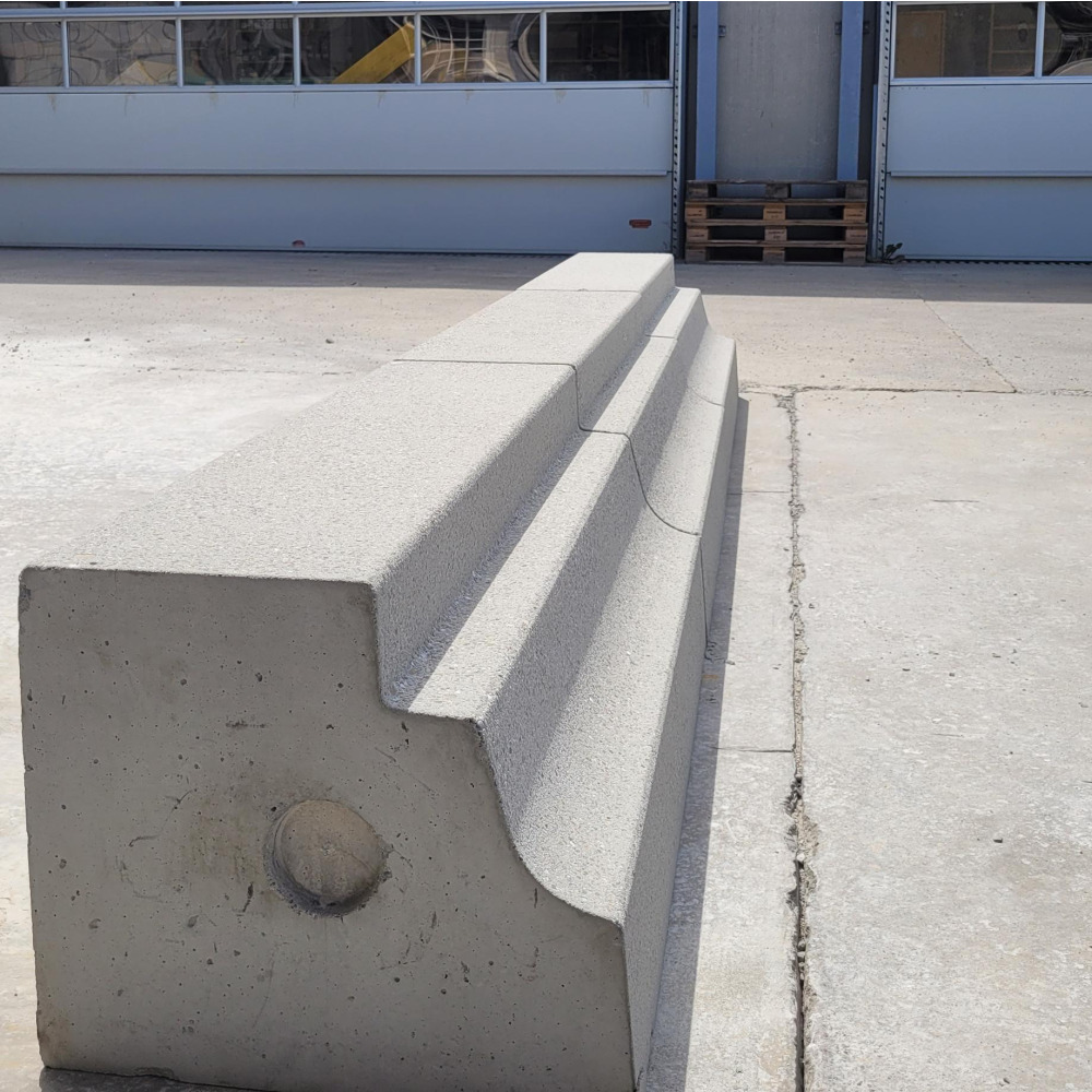 CREACCESS® Bordsteine für Bushaltestellen