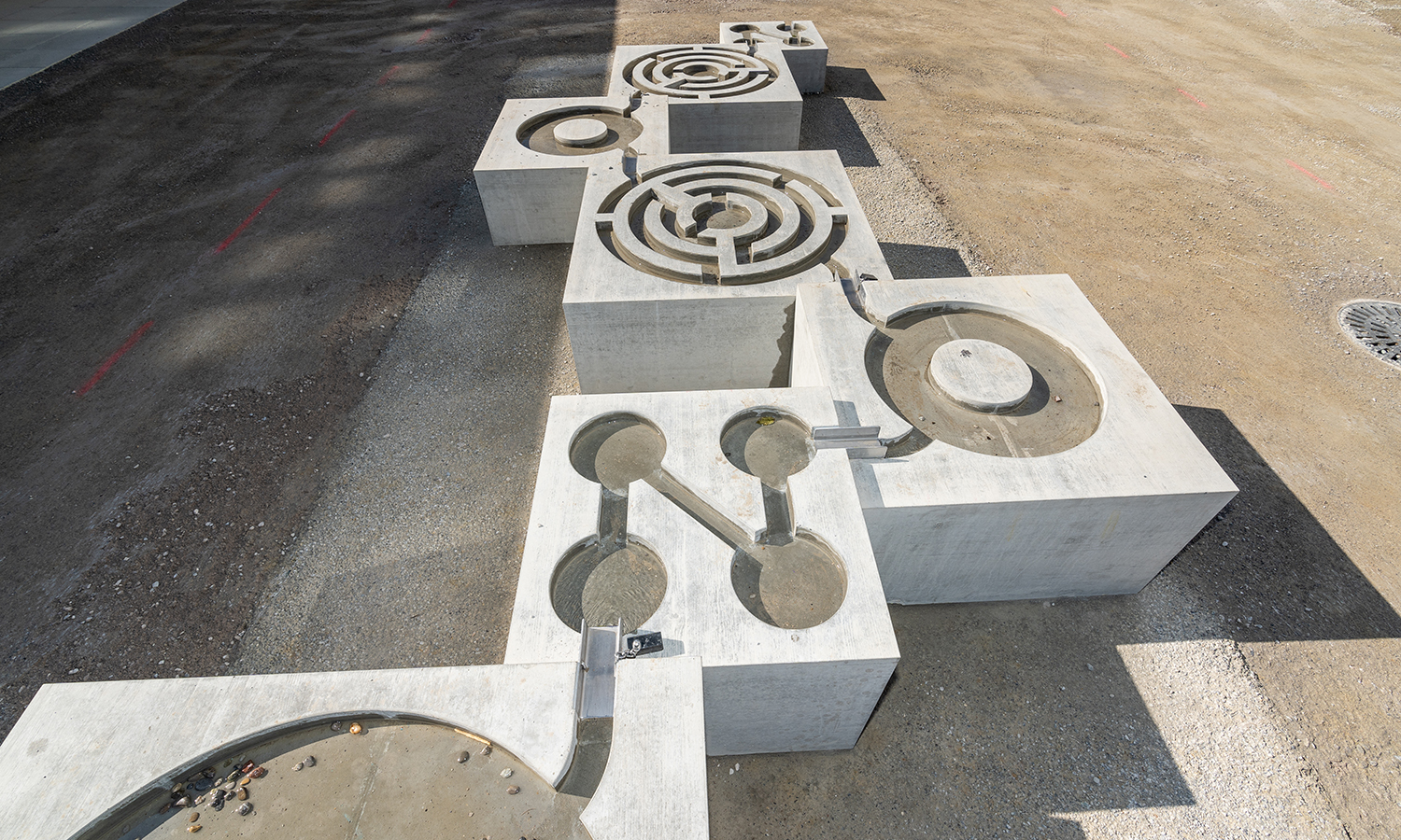 Wasserspiel Schulhausplatz