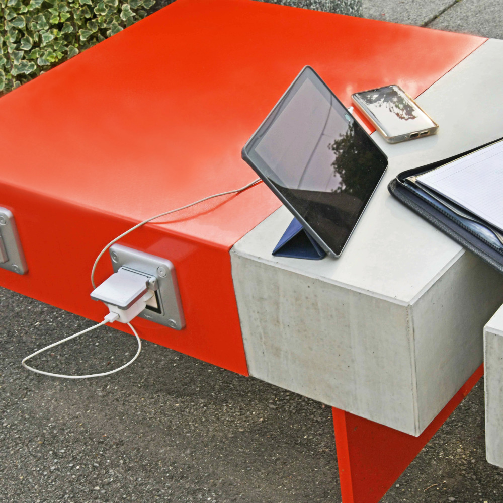 E-LOUNGE®