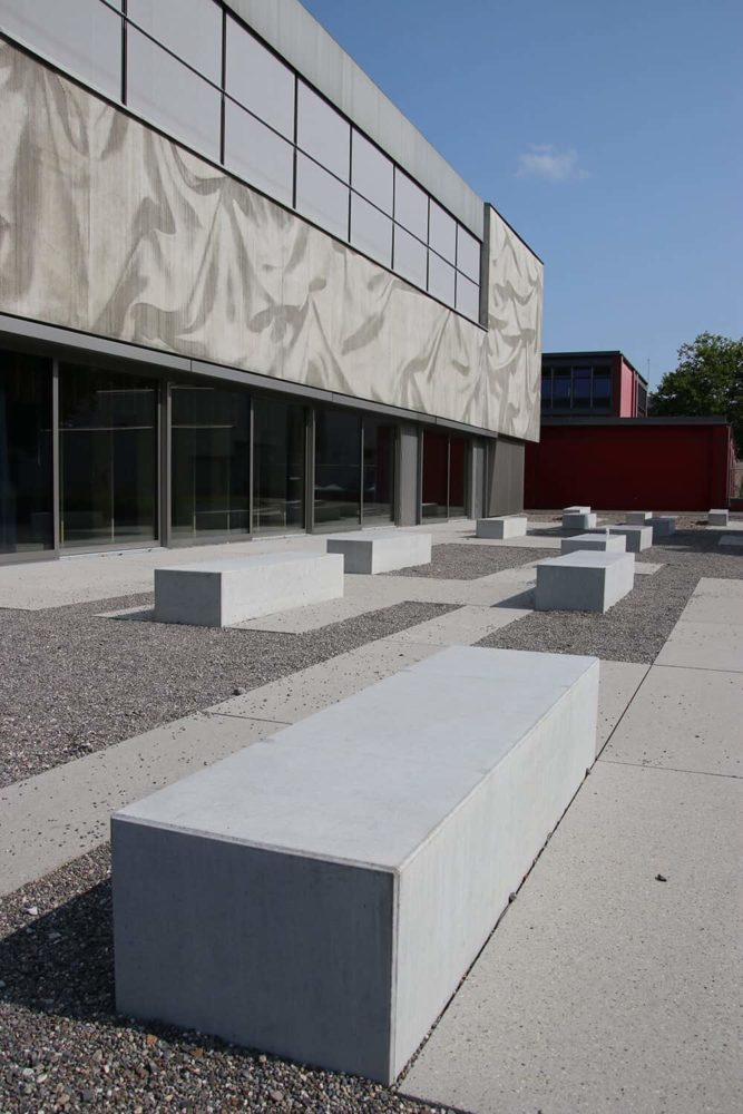 DESEGNO Platten + Sitzelemente