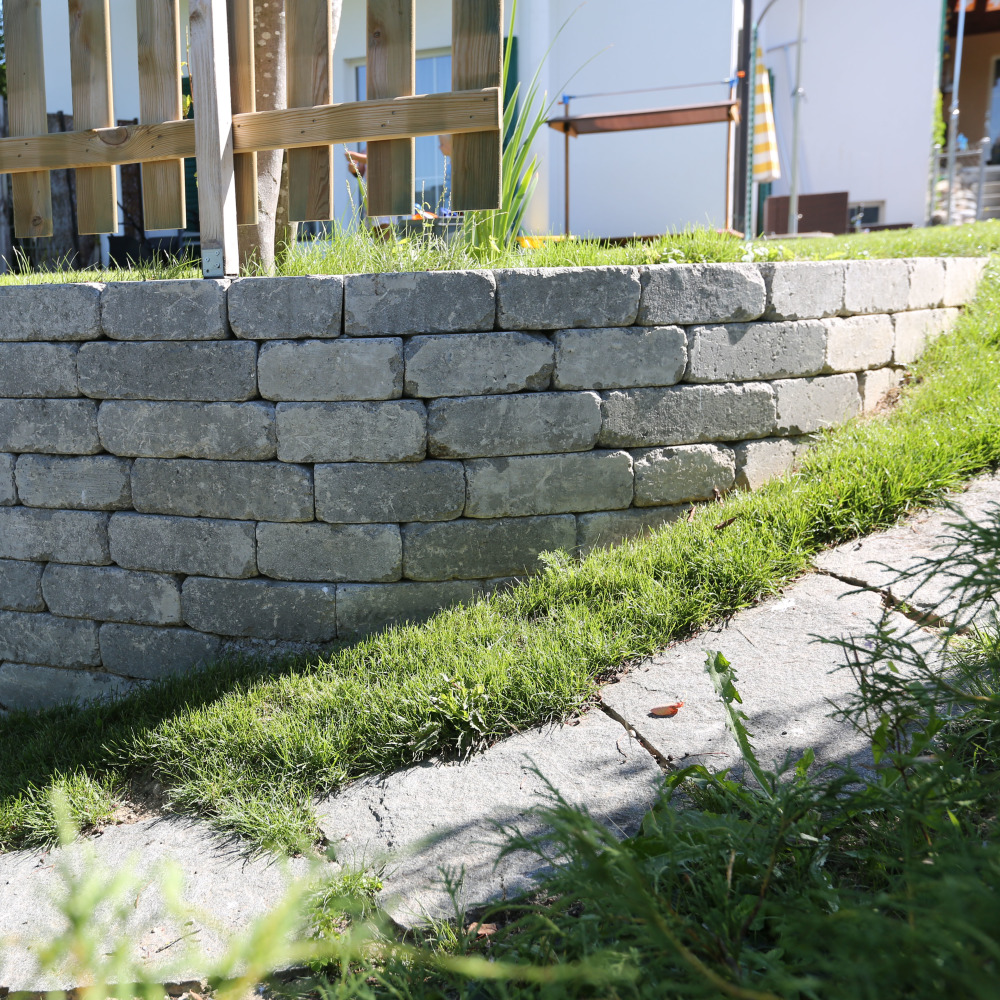 CUATRO Keilmauersteine